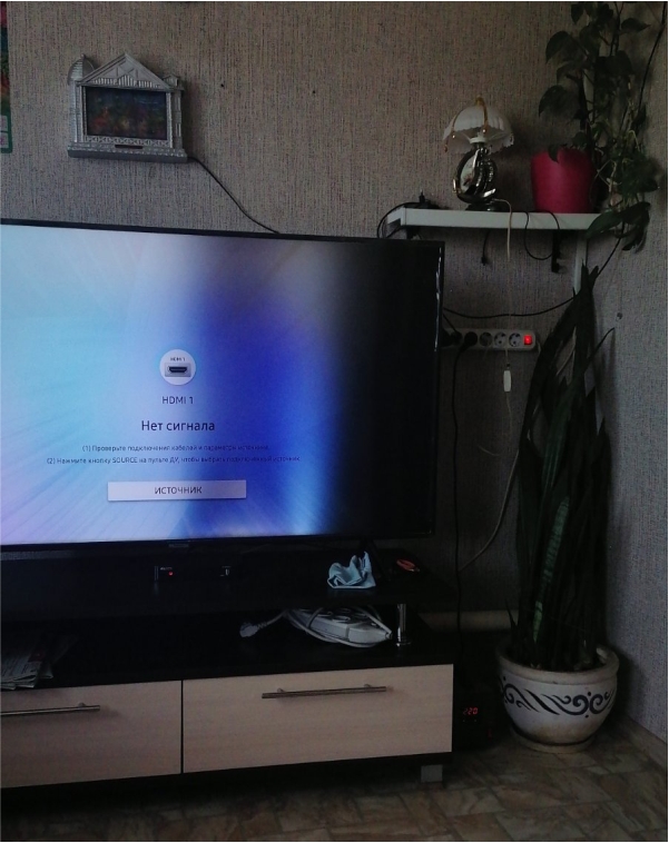 Затемнение экрана телевизора Самсунг